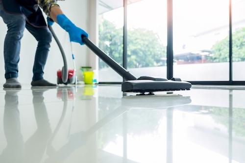 young-attractive-man-is-cleaning-vacuum-commercial-2021-08-31-04-12-34-utc (2)